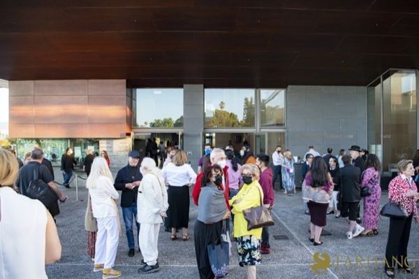 Conference of The Birds   013