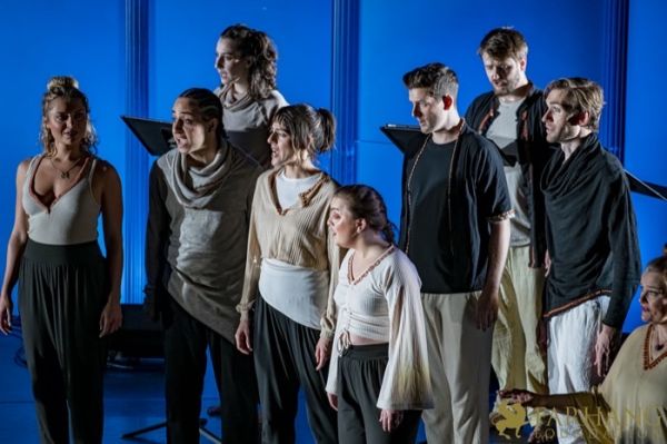 Conference of The Birds   079