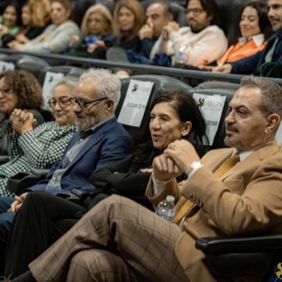 39 A Revolution on Canvas