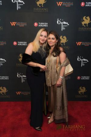 On The Red Carpet   Farhang Gala 230